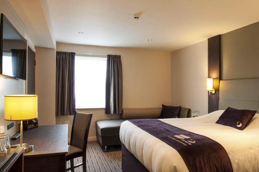 Premier Inn Merthyr Tydfil Exteriér fotografie