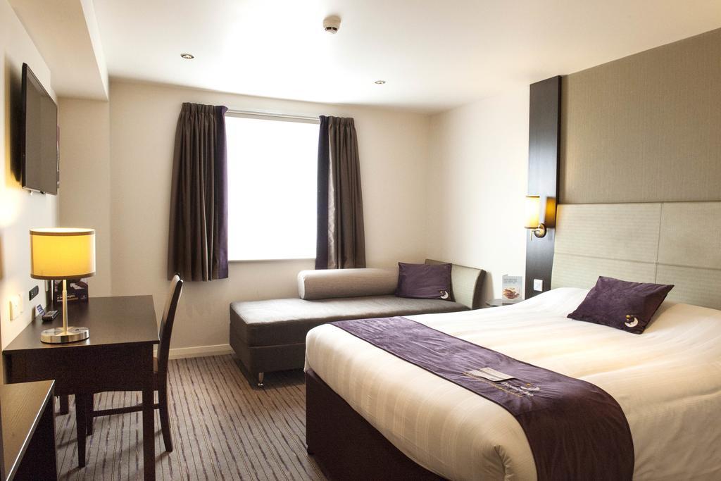 Premier Inn Merthyr Tydfil Exteriér fotografie