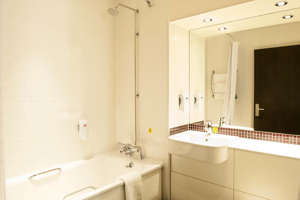 Premier Inn Merthyr Tydfil Exteriér fotografie