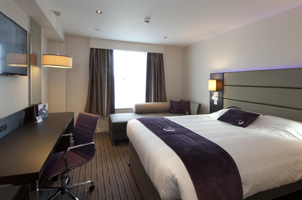 Premier Inn Merthyr Tydfil Exteriér fotografie