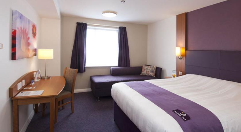 Premier Inn Merthyr Tydfil Exteriér fotografie